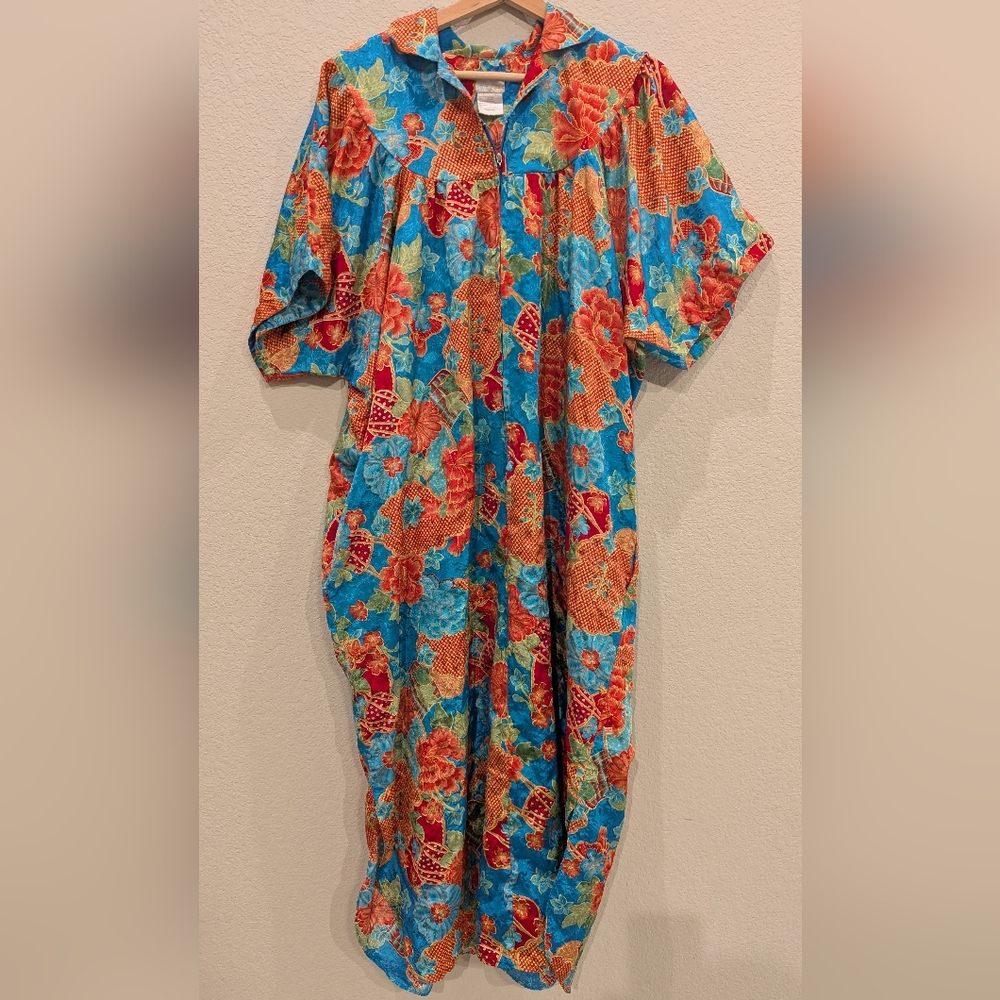Vibrant Vintage Floral Kaftan